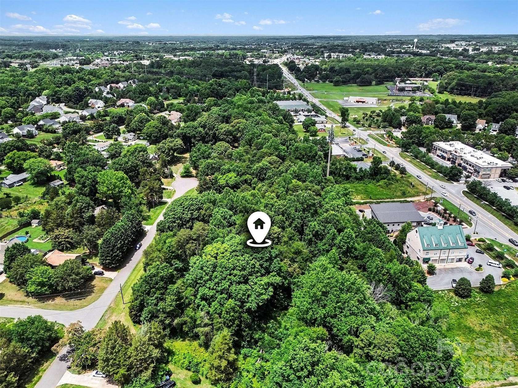 1.38 Acres of Residential Land for Sale in Mooresville, North Carolina