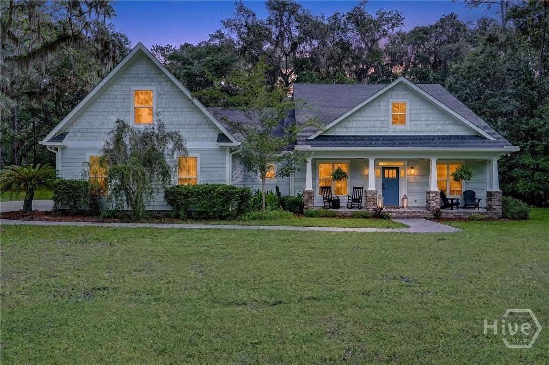 2.47 Acres of Land with Home for Sale in Richmond Hill, Georgia