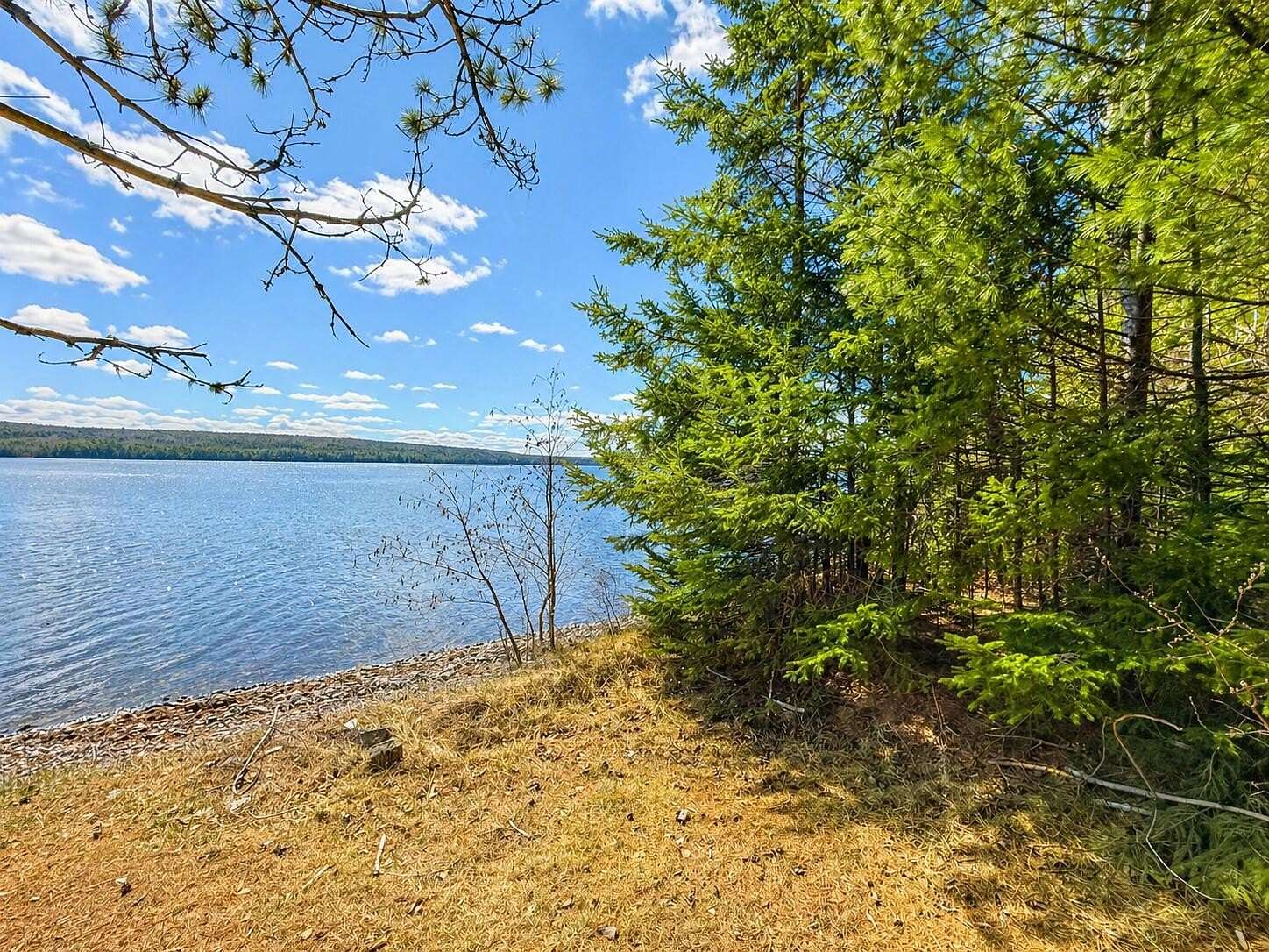 0.92 Acres of Residential Land for Sale in Crawford, Maine
