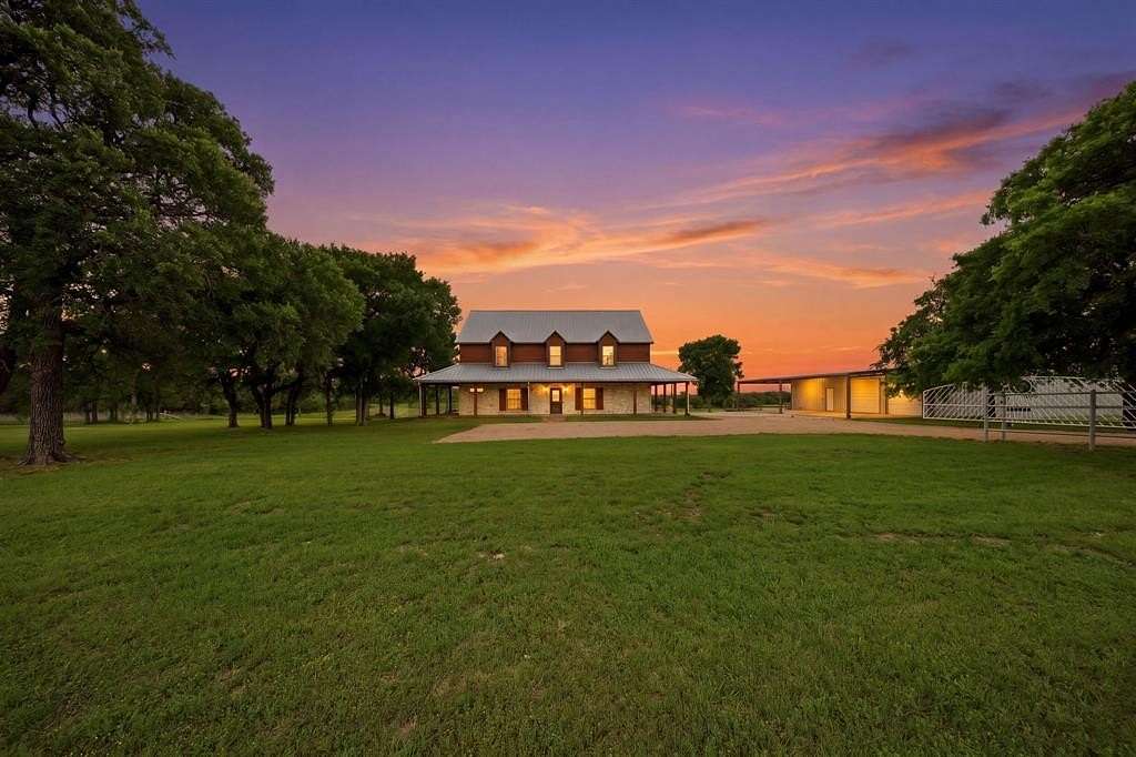 66.7 Acres of Agricultural Land with Home for Sale in Iredell, Texas