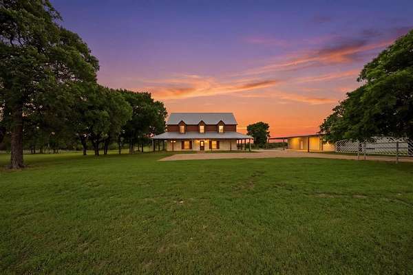 66.7 Acres of Agricultural Land with Home for Sale in Iredell, Texas