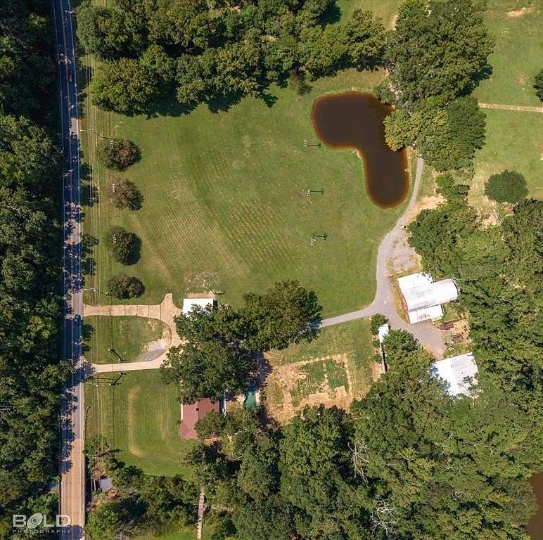 6 Acres of Land with Home for Sale in Shreveport, Louisiana
