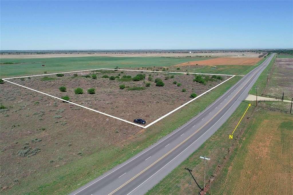 10 Acres of Land for Lease in Vernon, Texas