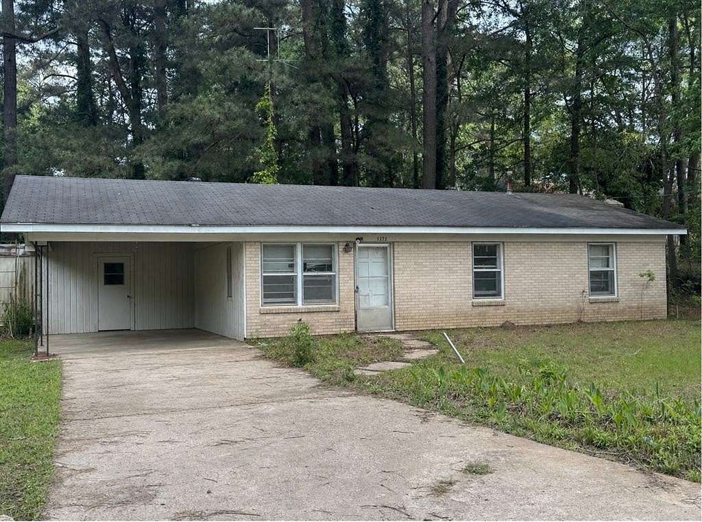 2 Acres of Land with Home for Sale in Haynesville, Louisiana