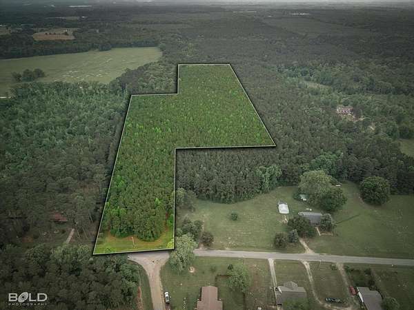 18.5 Acres of Recreational & Residential Land for Sale in Doyline, Louisiana