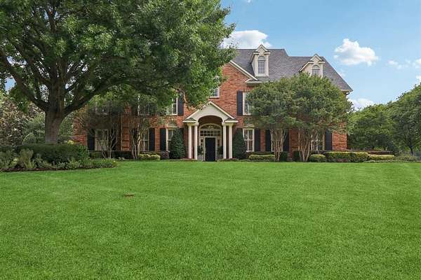 2.24 Acres of Land with Home for Sale in Arlington, Texas