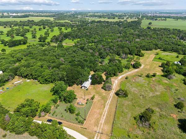 23.3 Acres of Land with Home for Sale in Boyd, Texas