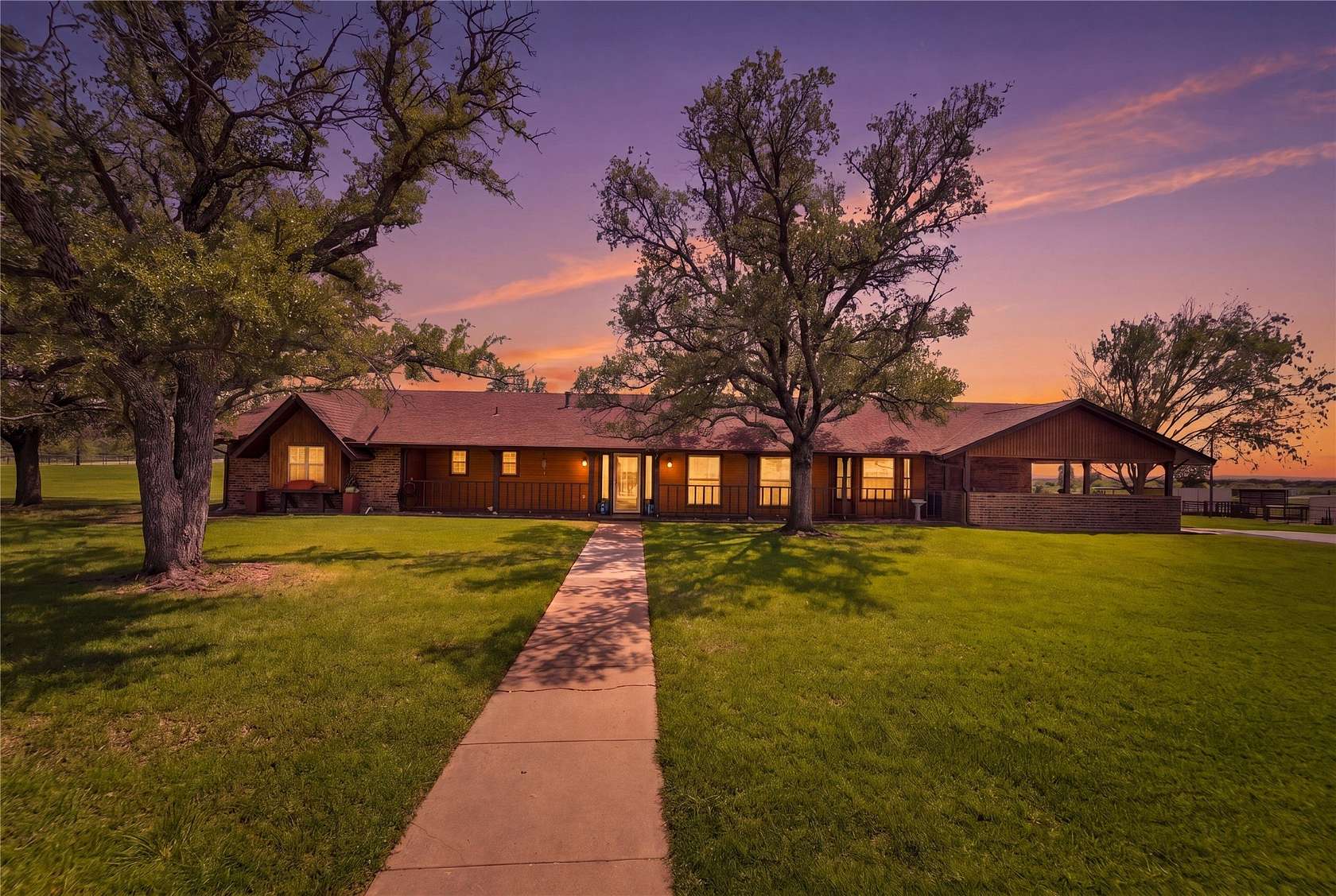18.4 Acres of Land with Home for Sale in Springtown, Texas