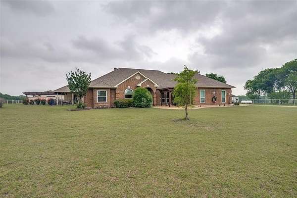 11 Acres of Land with Home for Sale in Lavon, Texas