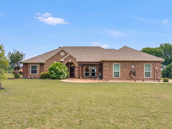 11 Acres of Land with Home for Sale in Lavon, Texas