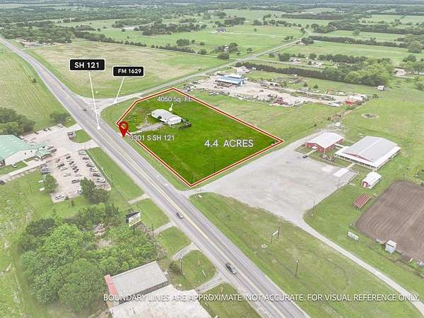 4.4 Acres of Improved Commercial Land for Sale in Bonham, Texas
