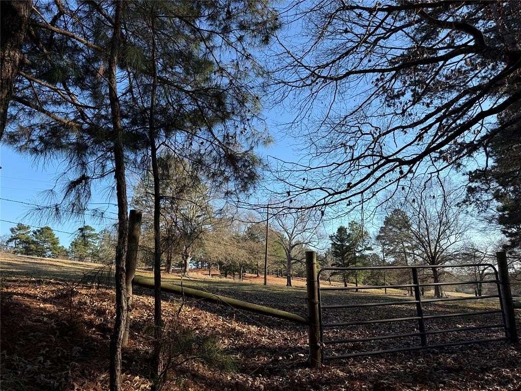 9.56 Acres of Land for Sale in Tyler, Texas