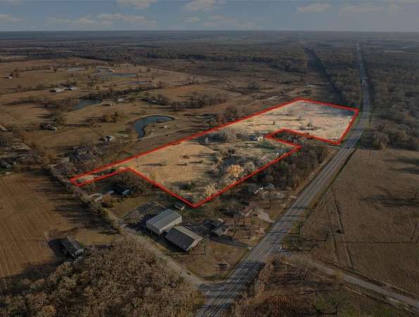 25.2 Acres of Agricultural & Residential Land for Sale in Talco, Texas