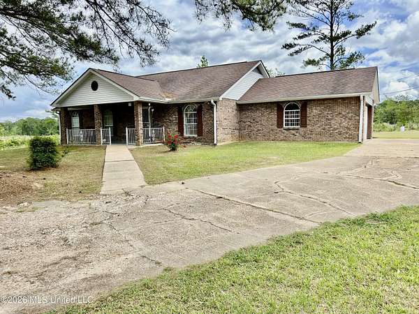 70.5 Acres of Land with Home for Sale in Taylorsville, Mississippi