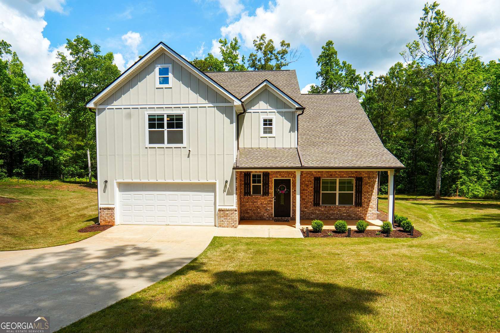 4 Acres of Land with Home for Sale in Hampton, Georgia