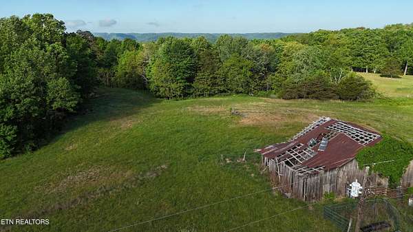 40 Acres of Land for Sale in Crawford, Tennessee