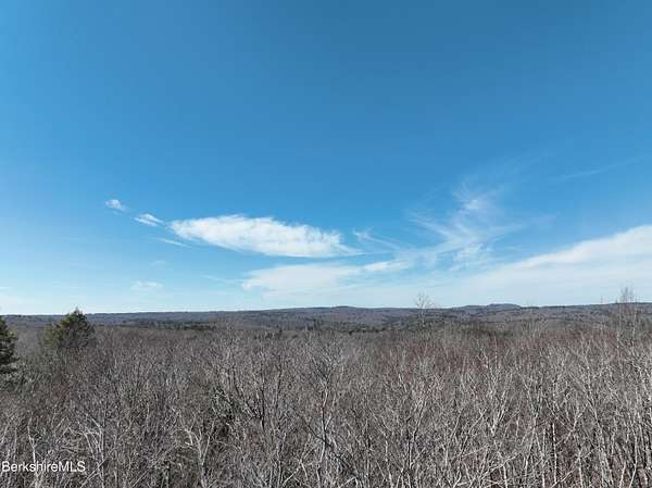 4.33 Acres of Residential Land for Sale in Becket, Massachusetts