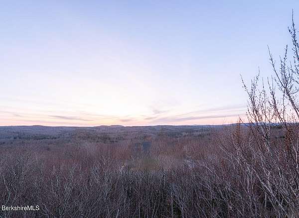 4.33 Acres of Residential Land for Sale in Becket, Massachusetts