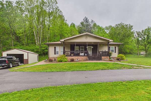 2 Acres of Land with Home for Sale in McKee, Kentucky