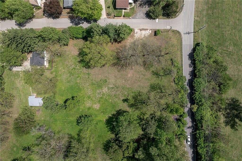 1.12 Acres of Residential Land for Sale in St. Joseph, Missouri