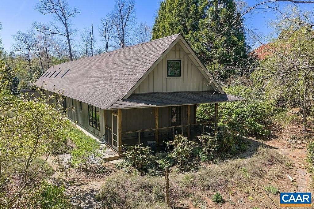 5 Acres of Land with Home for Sale in Charlottesville, Virginia