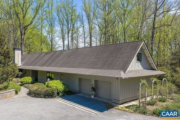 5 Acres of Land with Home for Sale in Charlottesville, Virginia