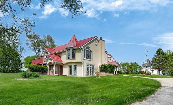 3.15 Acres of Land with Home for Sale in Chariton, Iowa