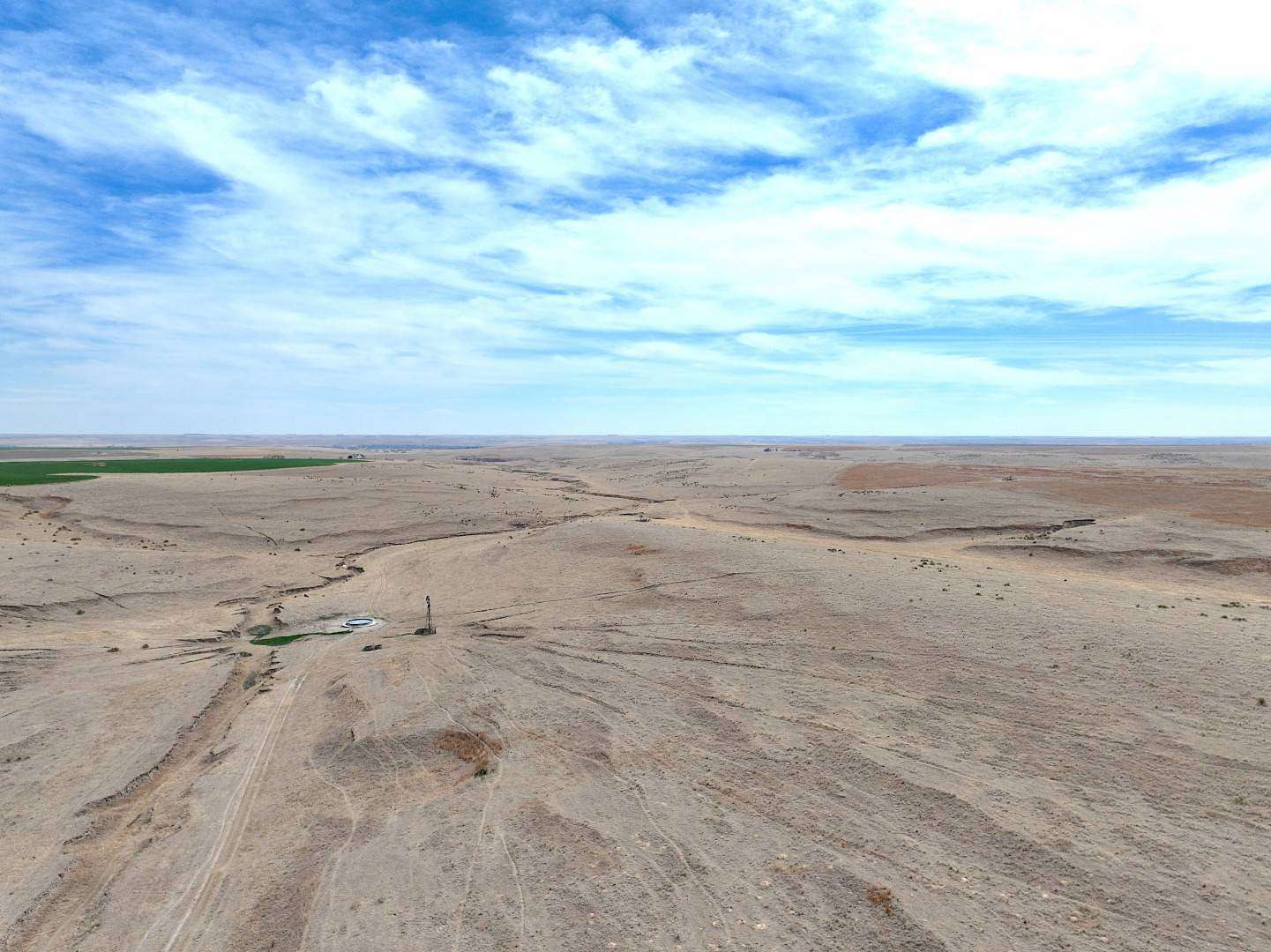 800 Acres of Land for Sale in St. Francis, Kansas
