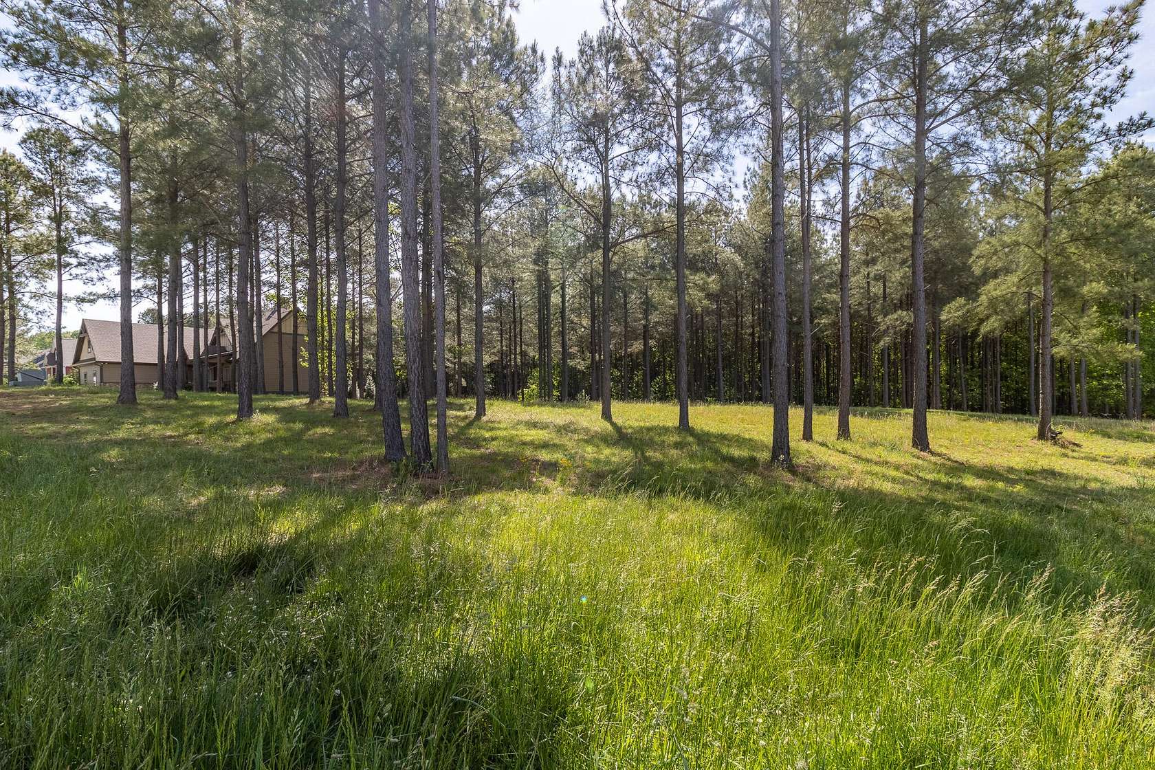 0.74 Acres of Residential Land for Sale in Jasper, Tennessee
