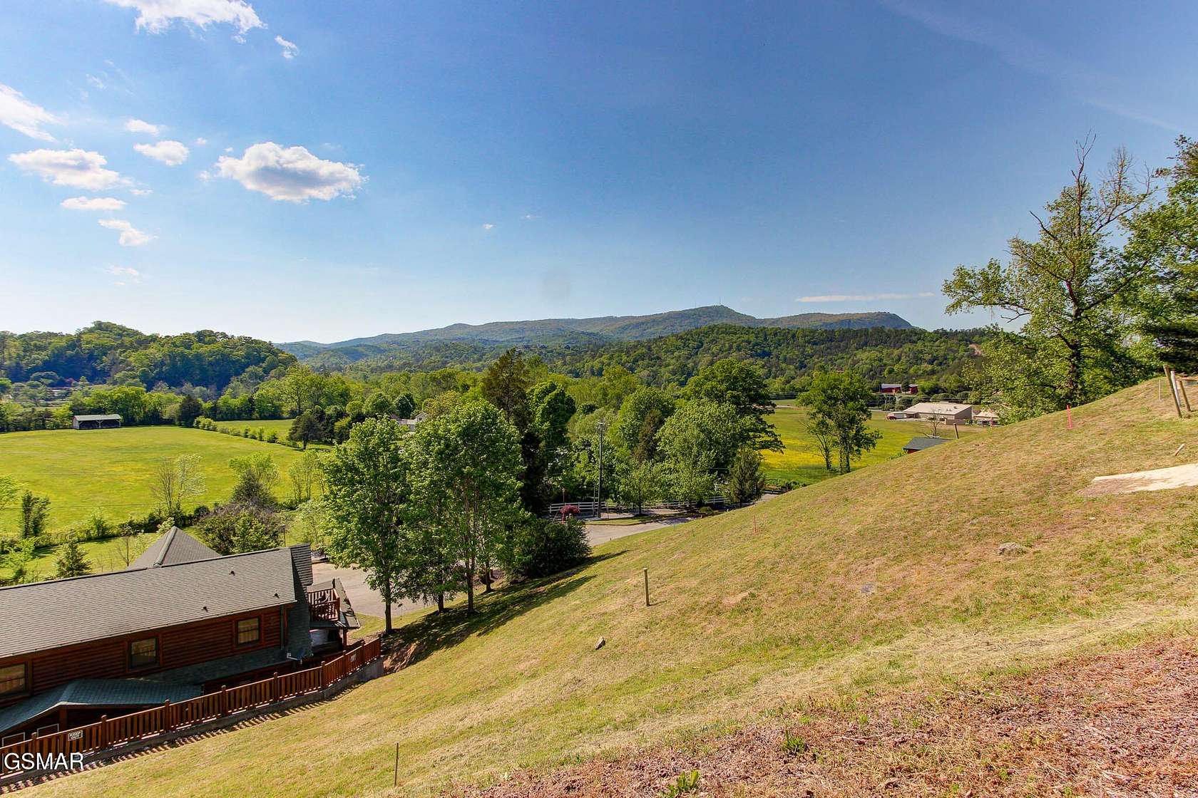 Residential Land for Sale in Pigeon Forge, Tennessee