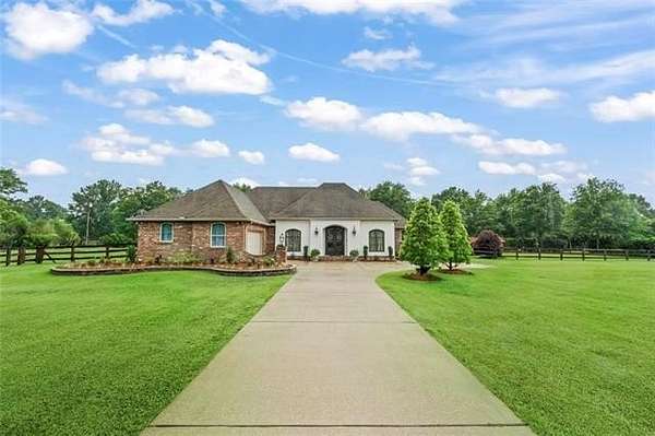 1.59 Acres of Land with Home for Sale in Folsom, Louisiana