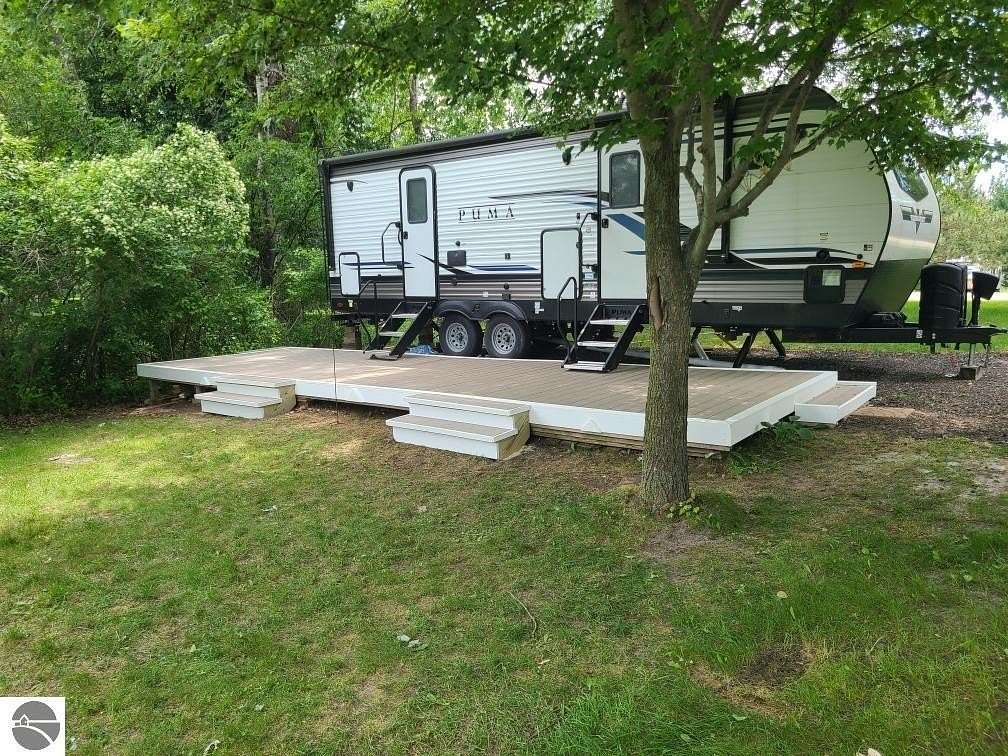 0.39 Acres of Residential Land for Sale in Gladwin, Michigan