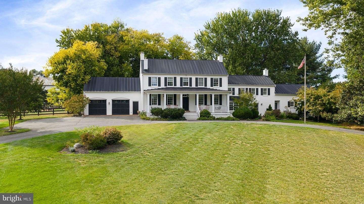 12.6 Acres of Land with Home for Lease in Leesburg, Virginia
