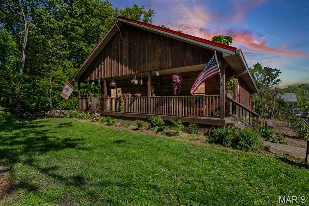 4.28 Acres of Land with Home for Sale in Millstadt, Illinois