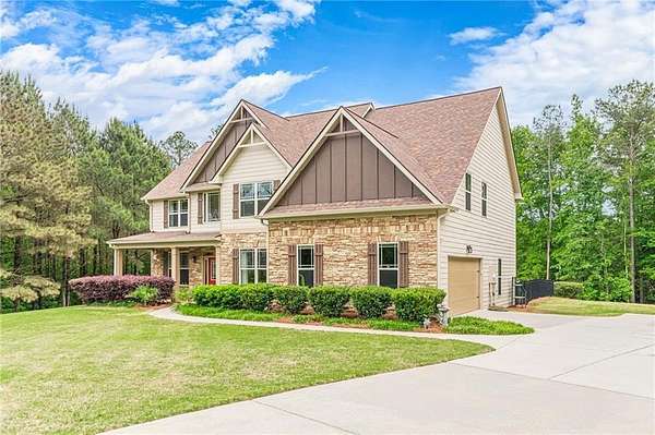 1.63 Acres of Land with Home for Sale in Palmetto, Georgia