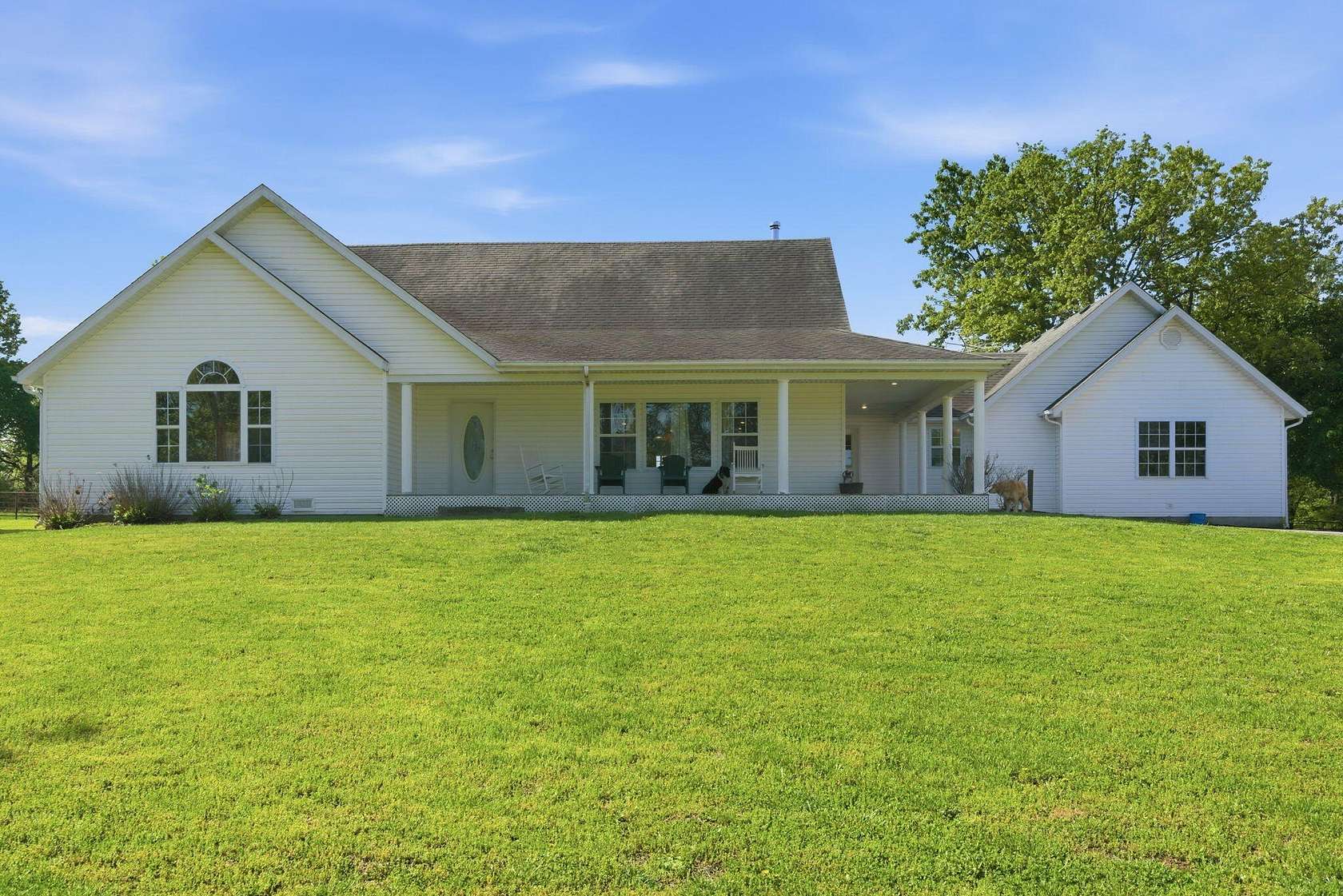 39 Acres of Land with Home for Sale in Tunas, Missouri