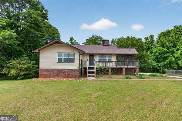 2.83 Acres of Land with Home for Sale in Winston, Georgia