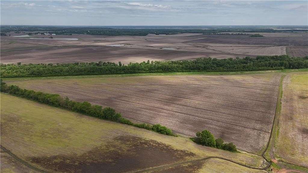 1,255 Acres of Agricultural Land for Sale in Chillicothe, Missouri