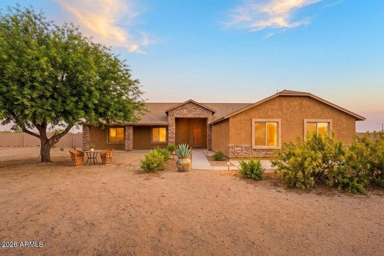 1.62 Acres of Land with Home for Sale in San Tan Valley, Arizona