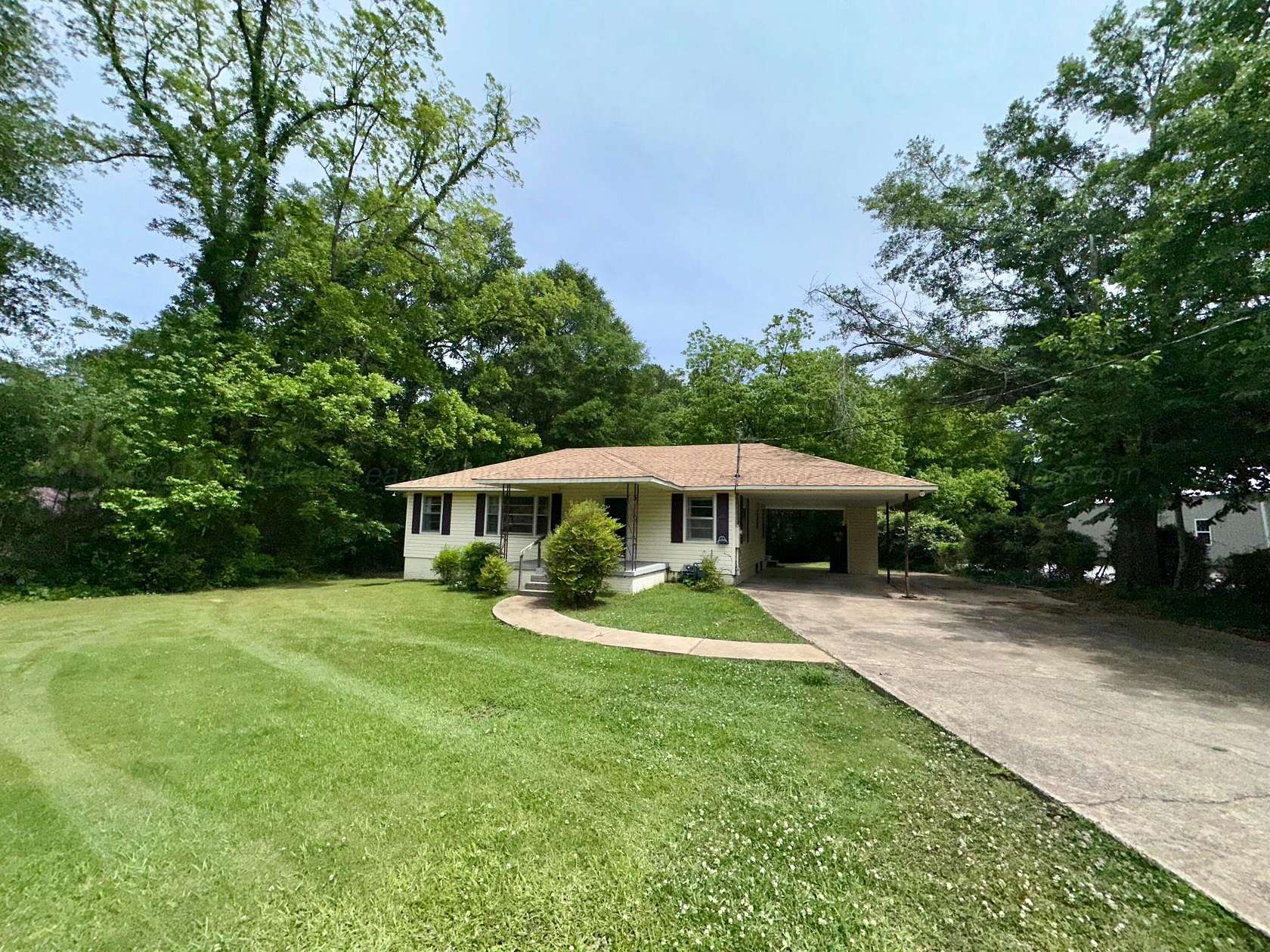 2 Acres of Land with Home for Sale in Jasper, Alabama
