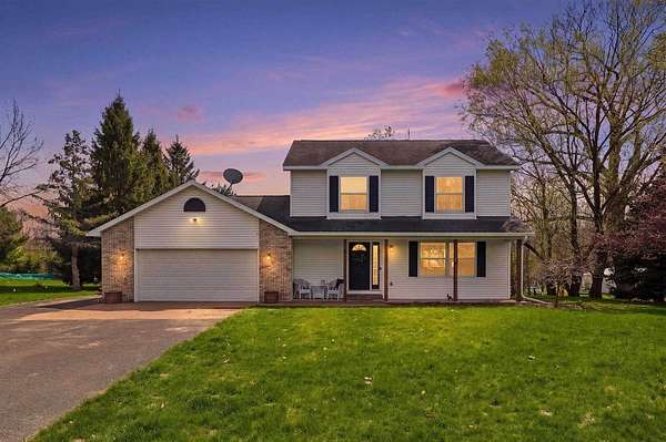 2.15 Acres of Land with Home for Sale in Mosinee, Wisconsin