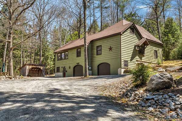 3 Acres of Land with Home for Sale in Fayette, Maine