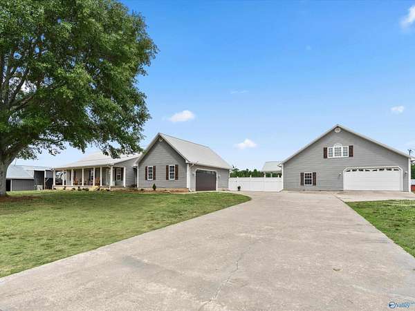 8.8 Acres of Land with Home for Sale in Boaz, Alabama
