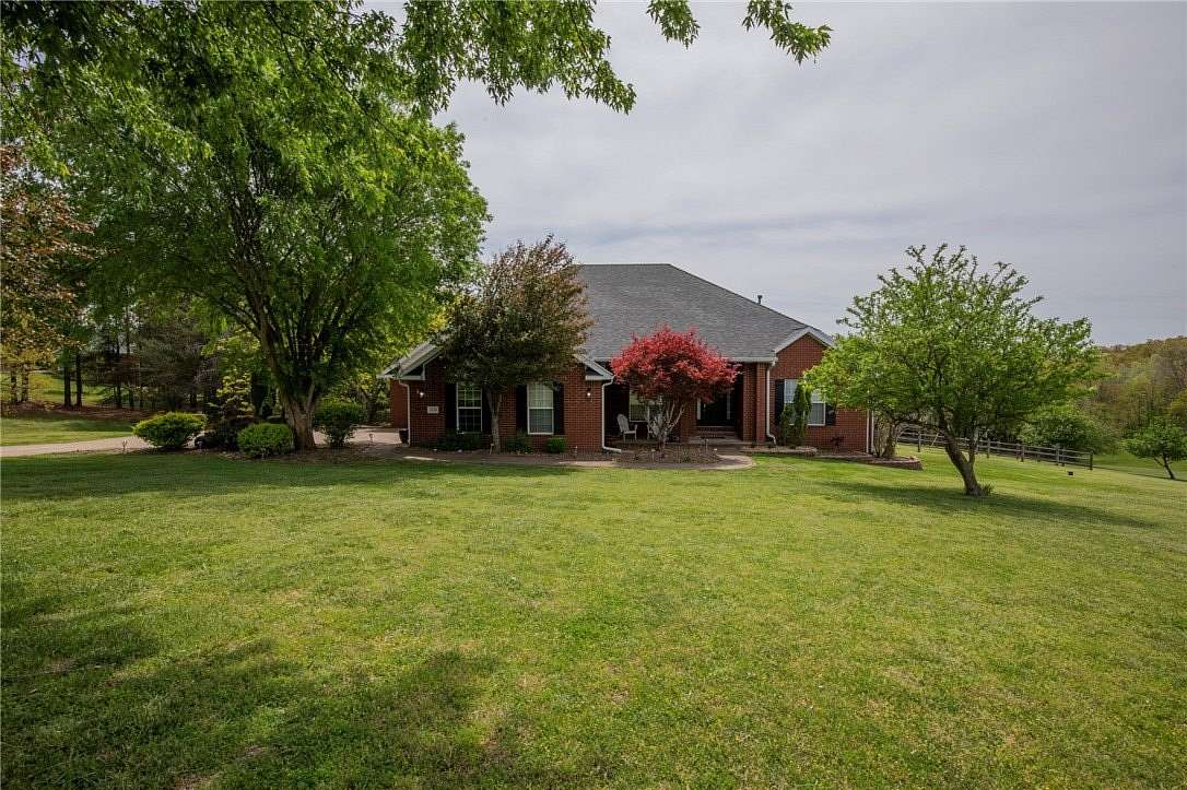 2.8 Acres of Land with Home for Lease in Bentonville, Arkansas