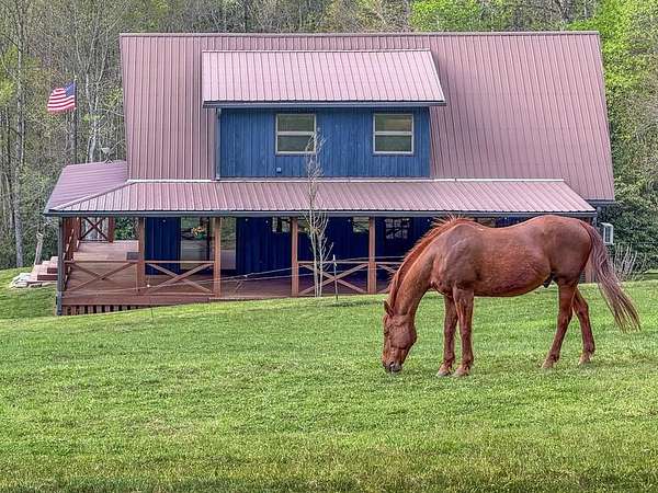 14.1 Acres of Recreational Land with Home for Sale in Robbinsville, North Carolina
