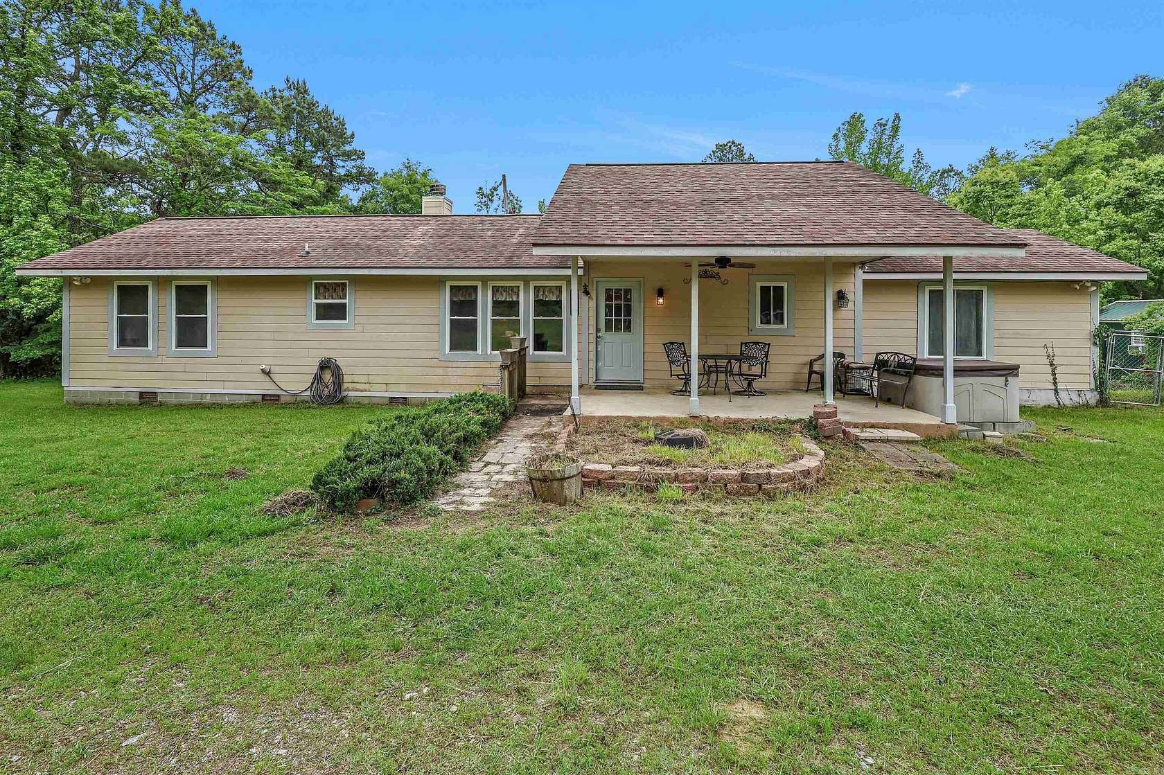2 Acres of Land with Home for Sale in Caddo Gap, Arkansas