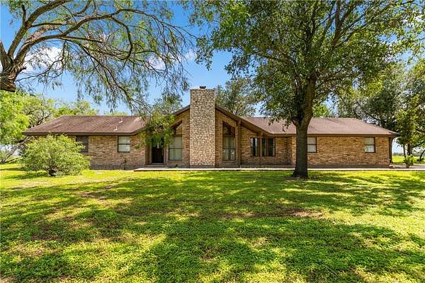 19.9 Acres of Land with Home for Sale in Kingsville, Texas