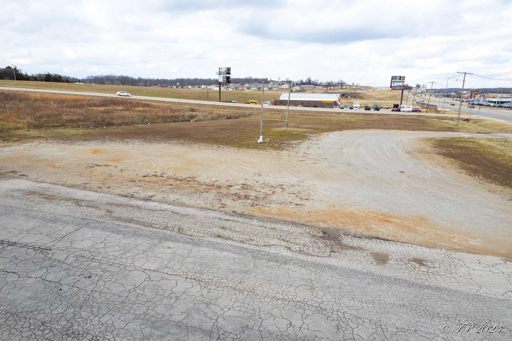 1.55 Acres of Land for Sale in West Plains, Missouri
