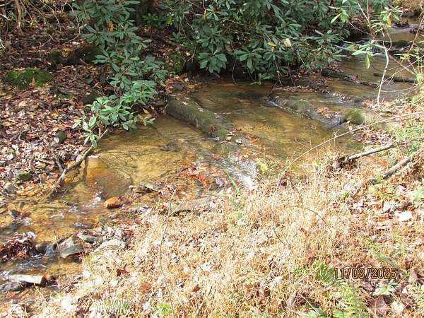 1 Acre of Land for Sale in Hayesville, North Carolina