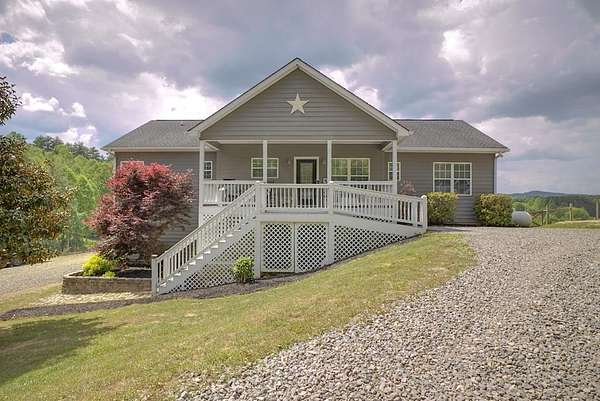 4.15 Acres of Land with Home for Sale in Blairsville, Georgia